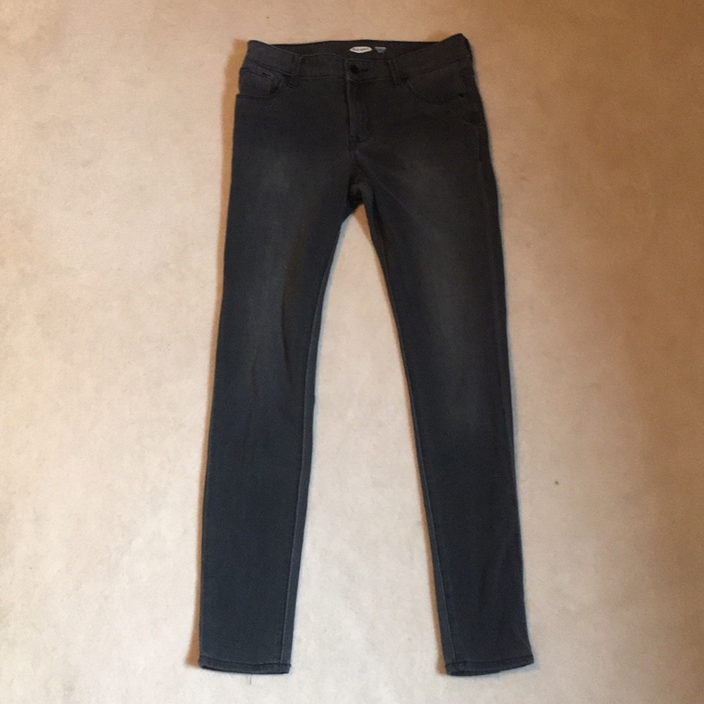 Old Navy Rockstar super skinny jeans